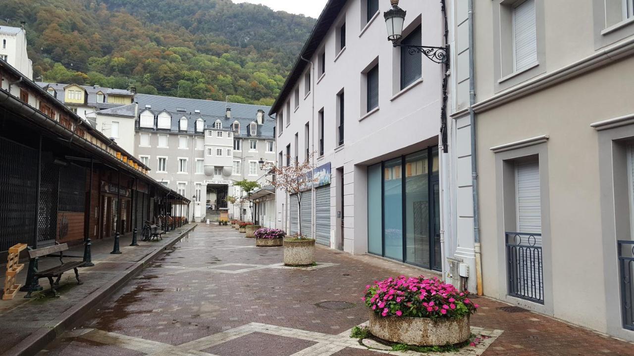 Bagnères-de-LuchonLa Pepiteアパートメント エクステリア 写真